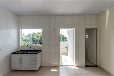 Casa para alugar com 115m², 2 quartos e 1 vagaCozinha