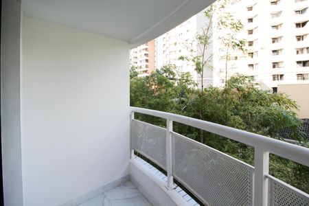 Apartamento para alugar com 68m², 1 quarto e 1 vagaVaranda 