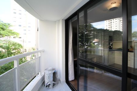 Apartamento para alugar com 68m², 1 quarto e 1 vagaVaranda 