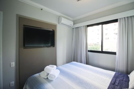 Apartamento para alugar com 68m², 1 quarto e 1 vagaSuíte 