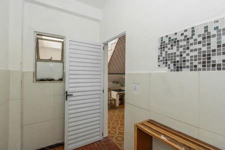 Casa à venda com 230m², 5 quartos e 1 vagaQuarto de Serviço