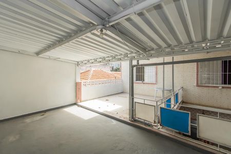 Casa à venda com 230m², 5 quartos e 1 vagaÁrea comum