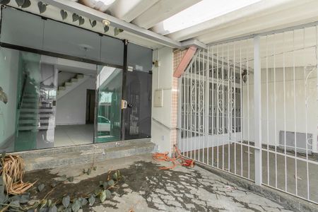 Casa à venda com 230m², 5 quartos e 1 vagaGaragem