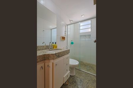 Apartamento à venda com 167m², 4 quartos e 3 vagasBanheiro