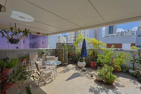 Apartamento à venda com 167m², 4 quartos e 3 vagasCobertura