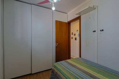 Apartamento à venda com 167m², 4 quartos e 3 vagasQuarto 1