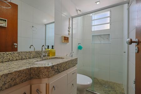 Apartamento à venda com 167m², 4 quartos e 3 vagasBanheiro