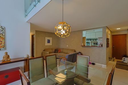 Apartamento à venda com 167m², 4 quartos e 3 vagasSala