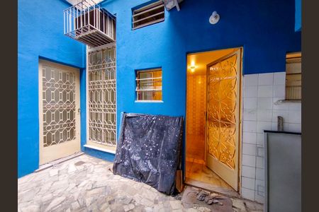 Casa para alugar com 75m², 2 quartos e 1 vaga Casa para alugar com 75m², 2 quartos e 1 vagaQuintal