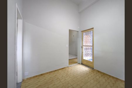 Casa para alugar com 75m², 2 quartos e 1 vaga Casa para alugar com 75m², 2 quartos e 1 vagaSala