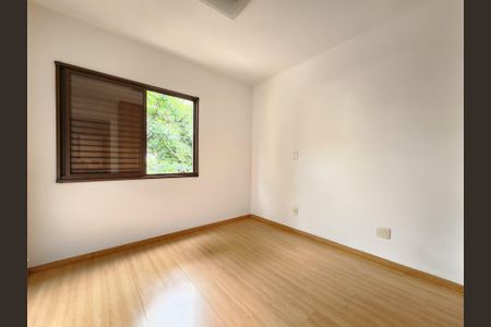 Apartamento à venda com 157m², 4 quartos e 2 vagasQuarto 3