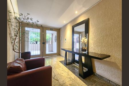 Apartamento à venda com 157m², 4 quartos e 2 vagasHall de entrada