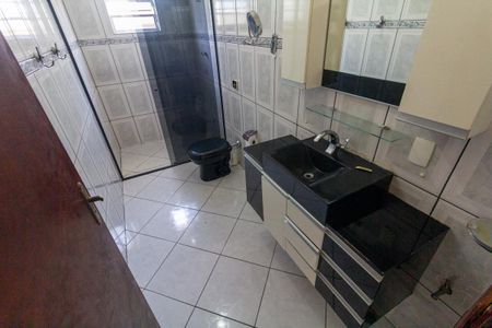 Casa à venda com 373m², 3 quartos e 8 vagas Casa à venda com 373m², 3 quartos e 8 vagasBanheiro 1