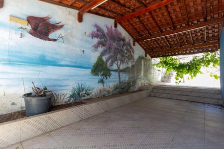 Casa à venda com 373m², 3 quartos e 8 vagas Casa à venda com 373m², 3 quartos e 8 vagasGaragem