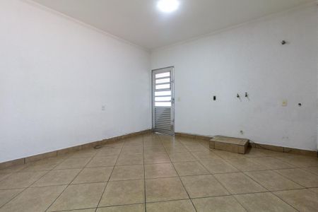 Casa à venda com 373m², 3 quartos e 8 vagas Casa à venda com 373m², 3 quartos e 8 vagasÁrea de Serviço