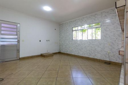 Casa à venda com 373m², 3 quartos e 8 vagas Casa à venda com 373m², 3 quartos e 8 vagasÁrea de Serviço