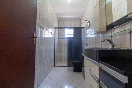 Casa à venda com 373m², 3 quartos e 8 vagas Casa à venda com 373m², 3 quartos e 8 vagasBanheiro 1