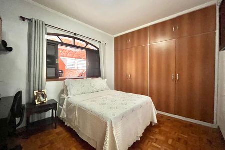 Casa à venda com 185m², 3 quartos e sem vagaQuarto 1