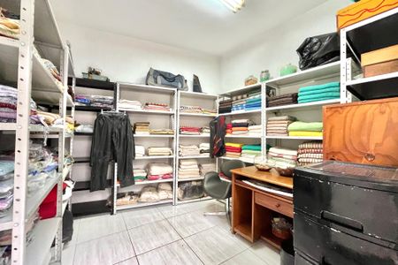 Casa à venda com 185m², 3 quartos e sem vagaQuarto de Serviço