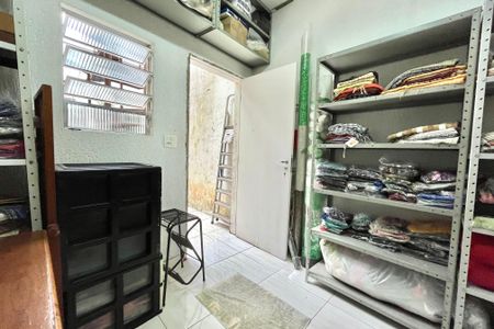 Casa à venda com 185m², 3 quartos e sem vagaQuarto de Serviço 2 