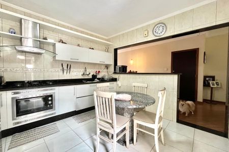 Casa à venda com 185m², 3 quartos e sem vagaCozinha