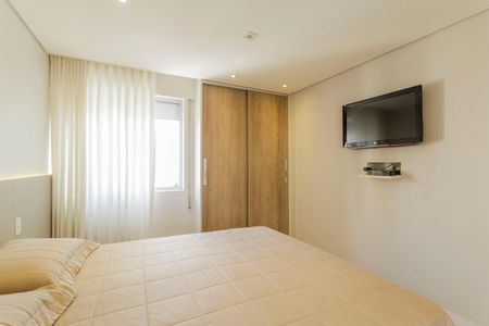 Apartamento para alugar com 90m², 2 quartos e 1 vaga Apartamento para alugar com 90m², 2 quartos e 1 vagaQuarto Suíte