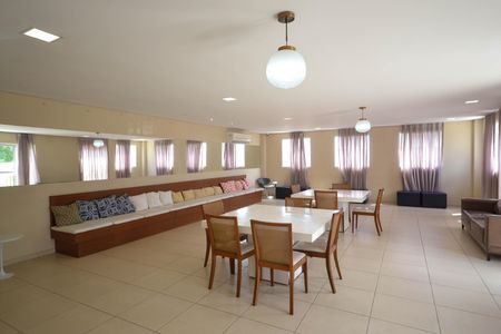 Apartamento para alugar com 55m², 2 quartos e 1 vagaÁrea comum