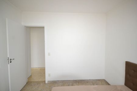 Apartamento para alugar com 55m², 2 quartos e 1 vagaQuarto 2