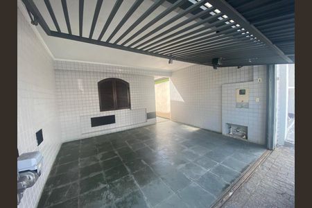 Casa à venda com 80m², 2 quartos e 2 vagas Casa à venda com 80m², 2 quartos e 2 vagasFoto 24