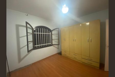 Casa à venda com 80m², 2 quartos e 2 vagas Casa à venda com 80m², 2 quartos e 2 vagasFoto 09