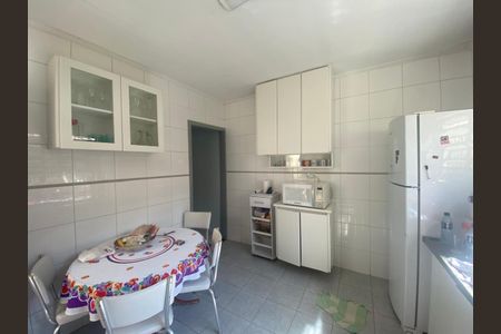 Casa à venda com 80m², 2 quartos e 2 vagas Casa à venda com 80m², 2 quartos e 2 vagasFoto 05