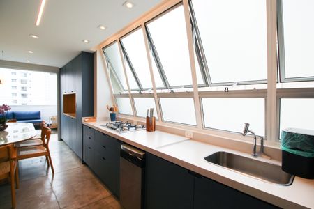 Apartamento à venda com 135m², 2 quartos e 2 vagasCozinhaCozinha