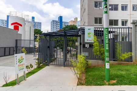 Apartamento para alugar com 48m², 2 quartos e sem vagaFachada