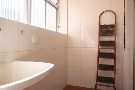 Apartamento à venda com 70m², 3 quartos e 1 vagaÁrea de Serviço