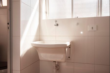 Apartamento à venda com 70m², 3 quartos e 1 vagaÁrea de Serviço