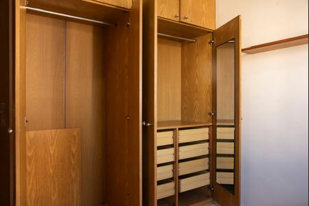 Apartamento à venda com 70m², 3 quartos e 1 vagaQuarto 2