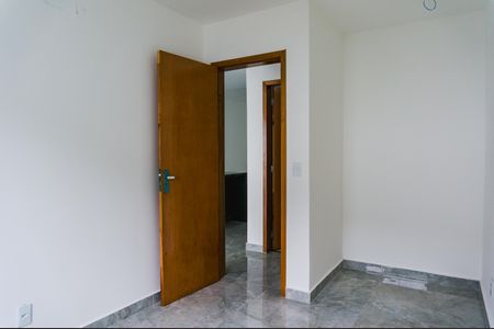 Casa à venda com 140m², 4 quartos e 2 vagas Casa à venda com 140m², 4 quartos e 2 vagasQuarto 3