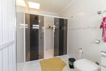 Casa à venda com 154m², 3 quartos e 1 vagaBanheiro