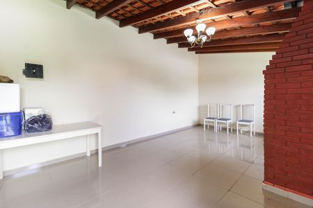 Casa à venda com 154m², 3 quartos e 1 vagaChurrasqueira