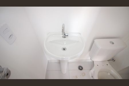 Apartamento para alugar com 34m², 2 quartos e sem vagaBanheiro