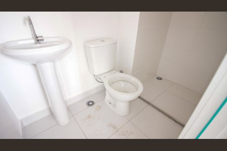 Apartamento para alugar com 34m², 2 quartos e sem vagaBanheiro