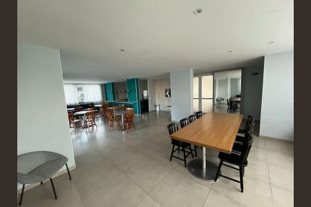 Apartamento para alugar com 46m², 2 quartos e 1 vagaÁrea comum - Salão de festas