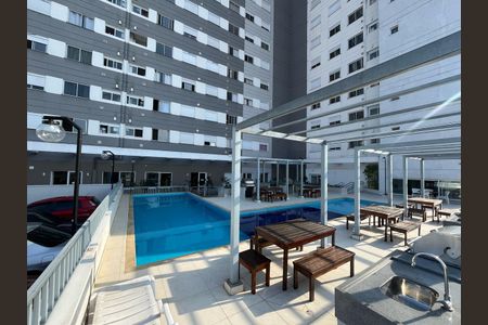 Apartamento para alugar com 46m², 2 quartos e 1 vagaÁrea comum - Piscina