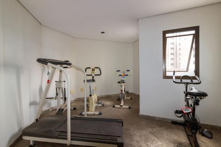 Apartamento à venda com 50m², 1 quarto e 1 vaga Apartamento à venda com 50m², 1 quarto e 1 vagaÁrea comum - Academia