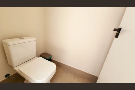 Casa de condomínio para alugar com 200m², 4 quartos e 2 vagas Casa de condomínio para alugar com 200m², 4 quartos e 2 vagasLavabo