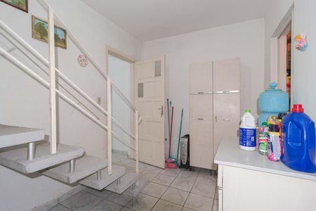 Casa à venda com 200m², 4 quartos e 2 vagas Casa à venda com 200m², 4 quartos e 2 vagasÁrea de Serviço