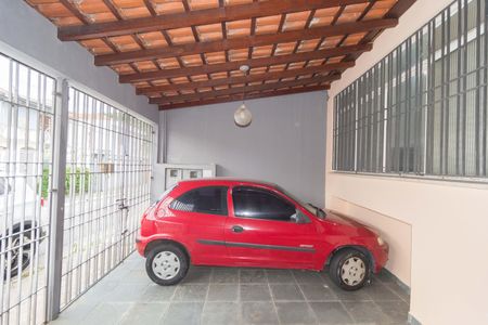Casa à venda com 200m², 4 quartos e 2 vagas Casa à venda com 200m², 4 quartos e 2 vagasGaragem