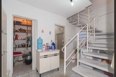 Casa à venda com 200m², 4 quartos e 2 vagas Casa à venda com 200m², 4 quartos e 2 vagasÁrea de Serviço