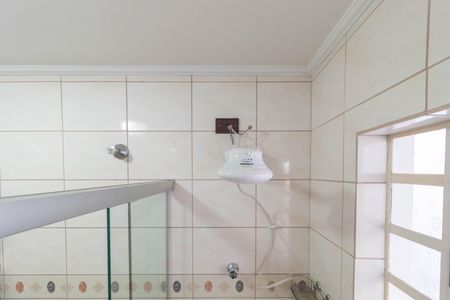 Casa à venda com 200m², 4 quartos e 2 vagas Casa à venda com 200m², 4 quartos e 2 vagasDetalhe - Banheiro