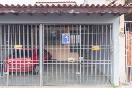 Casa à venda com 200m², 4 quartos e 2 vagas Casa à venda com 200m², 4 quartos e 2 vagasPlaquinha Instalada